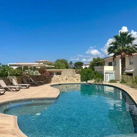 Manureva * קאלבי