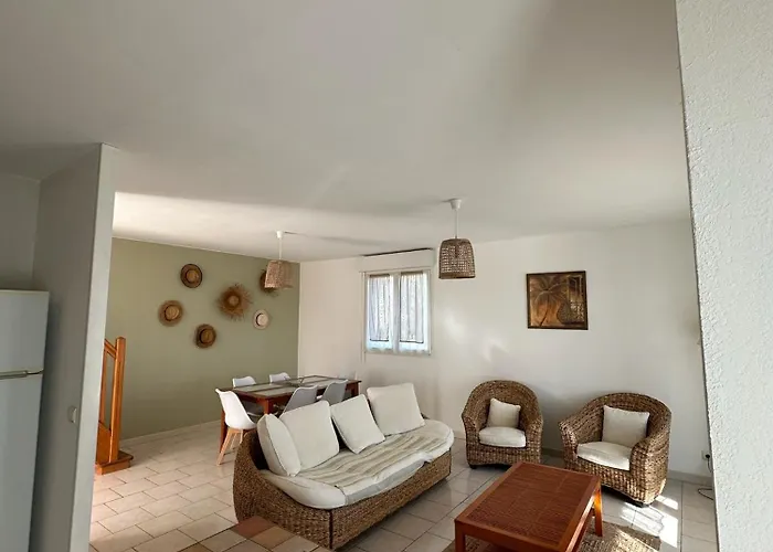 Villa Manureva Calvi (Corsica)