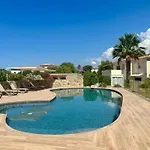 Manureva * Calvi (Corsica)
