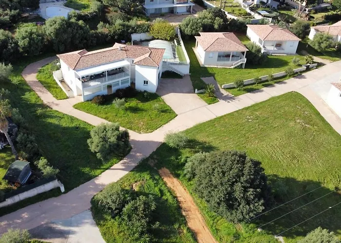 Manureva Calvi (Corsica)